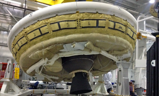 Illustration for article titled NASA wants to send these flying saucers to Mars